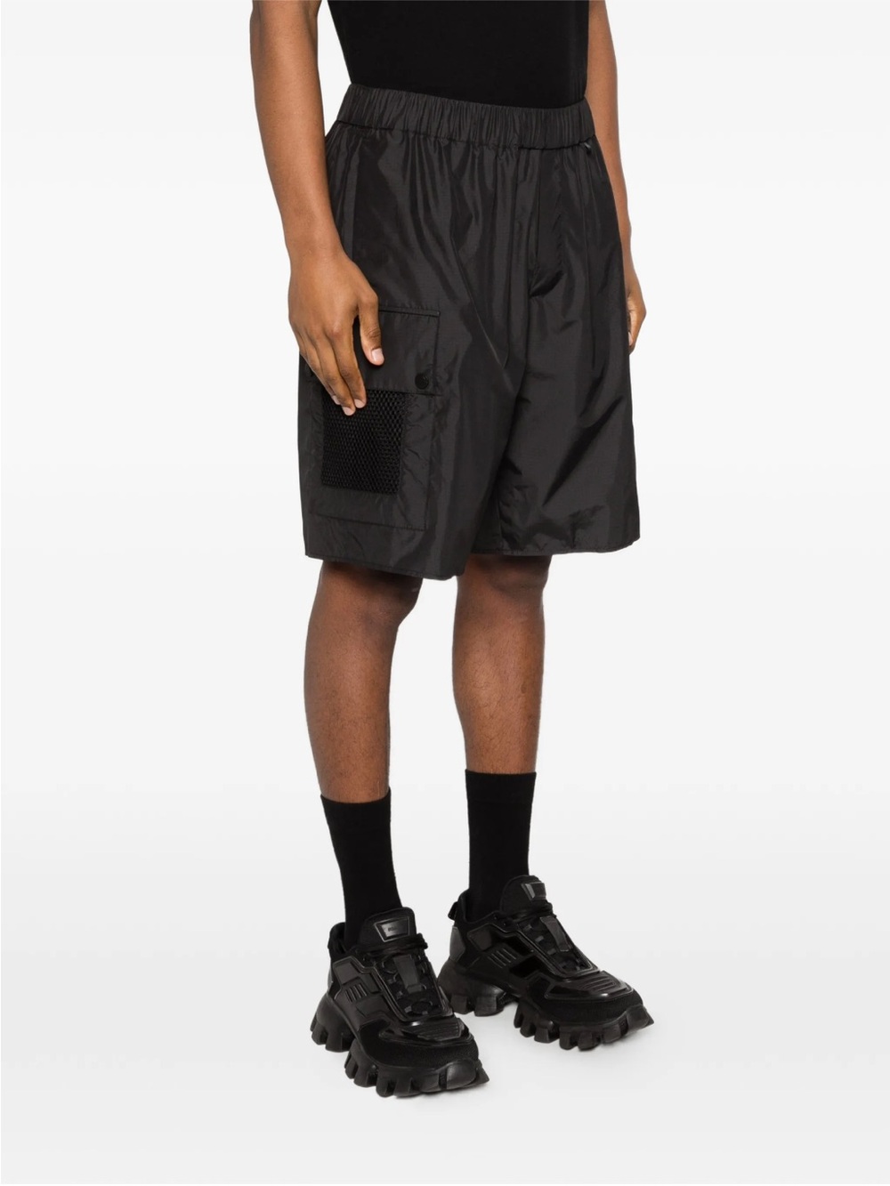 Moncler Ripstop Cargo Shorts EU48